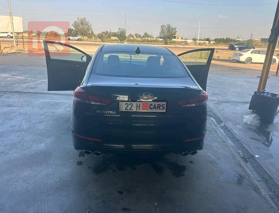 هيونداي النترا
